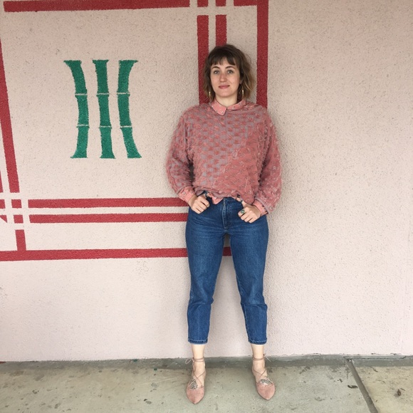 Meet your Posher, Amanda - Picture 5 of 8